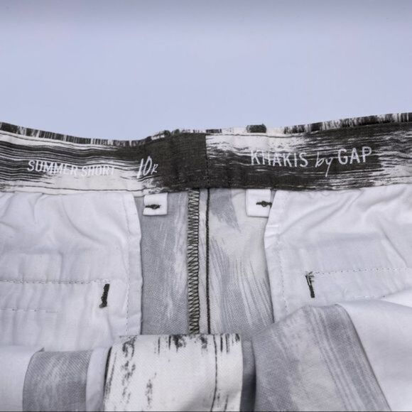 GAP summer shorts sz 10 Khakis by Gap Womens Shorts Army Green White Modern - Picture 5 of 6